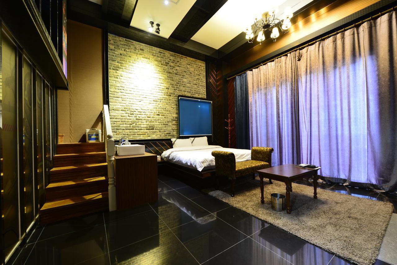 Daegu Piano Motel מראה חיצוני תמונה